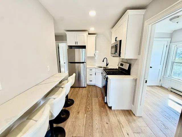 180 Dana Ave #2 — Photo 4