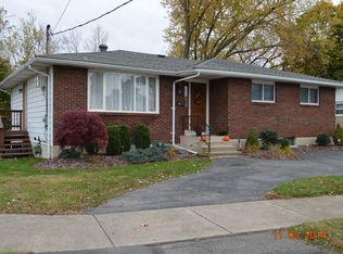 364 Susquehanna Ave, Wyoming, PA 18644