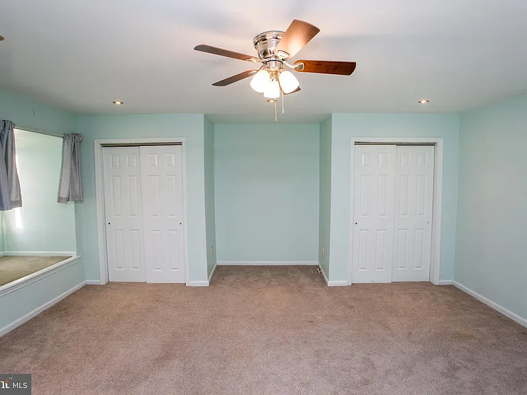 1529 Margaret Ct — Photo 55