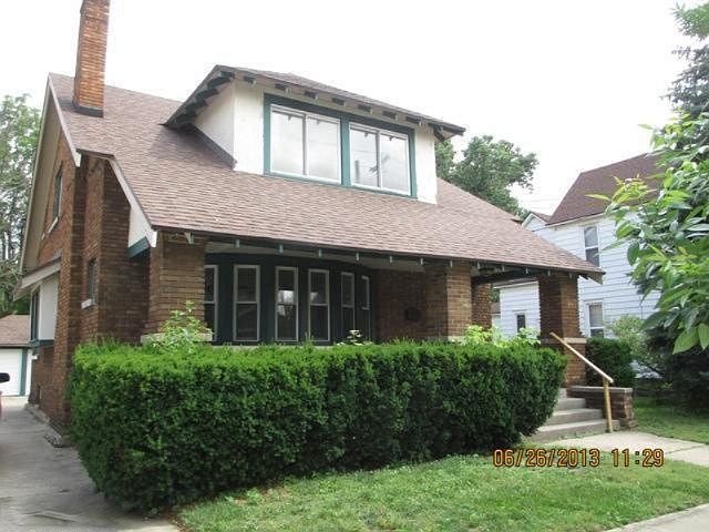 1st image of 835 Richmond St NE
