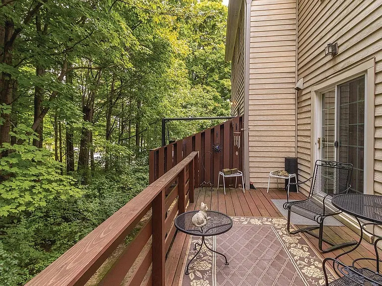 Deck entry