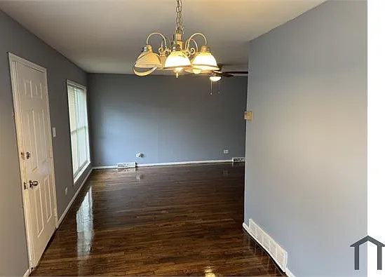 13217 S Rhodes Ave — Photo 5