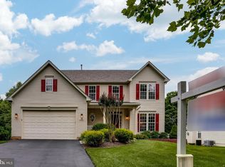 11208 Chaucers Ridge Ct, Laurel, MD 20723