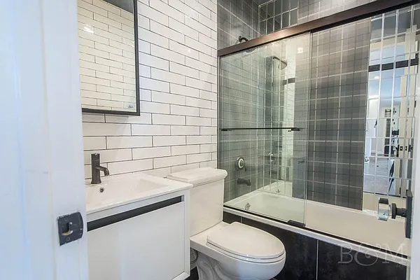 Rented by Brick&Mortar | media 71