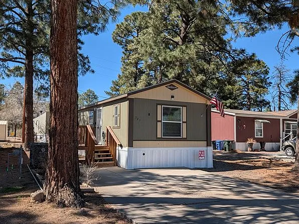 2025 E Jemez Rd Trailer 321, Los Alamos, NM 87544