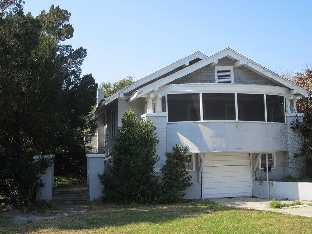 1st image of 929 N Peninsula Dr