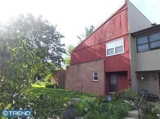 104 Argyll Ct, Downingtown, PA 19335