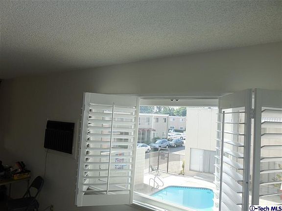 4th image of 7139 Coldwater Canyon Ave APT 12