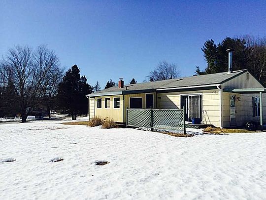 2nd image of 42 Lydia Rd