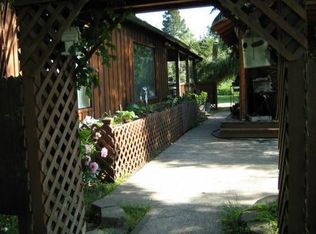 210 Bowes Rd, Hoquiam, WA 98550