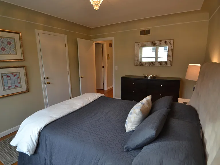 3326 Mowbray Ln #2 — Photo 26