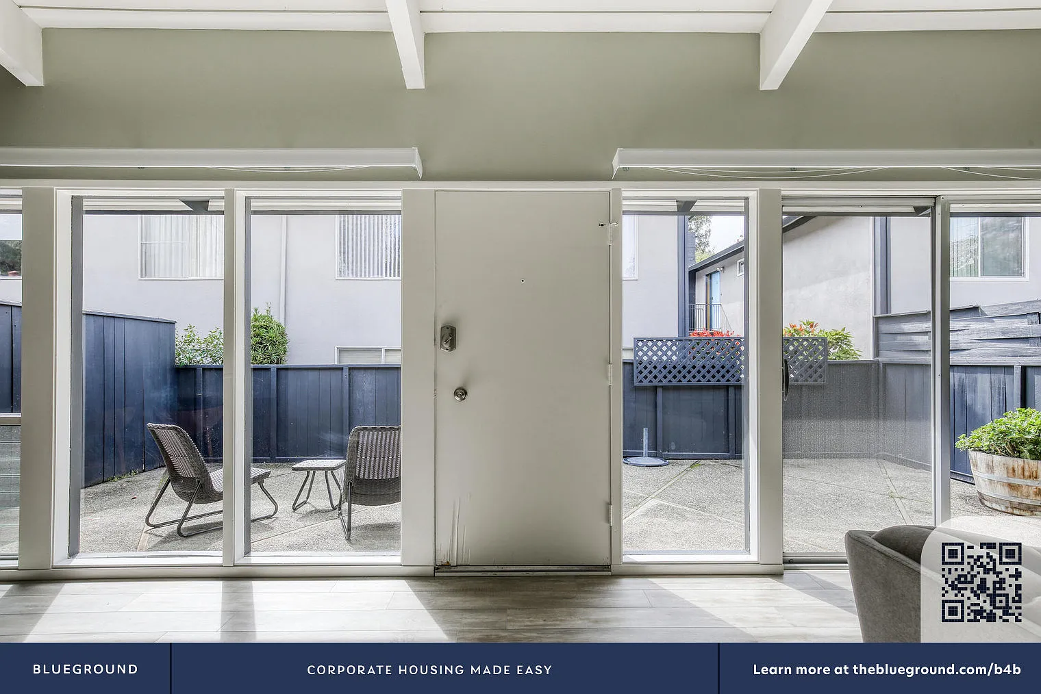 2 bed, 2.0 bath, 1061 sqft, $6,540 — Photo 4
