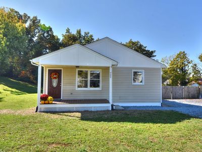 722 Georgia Ave, Waynesboro, VA, 22980
