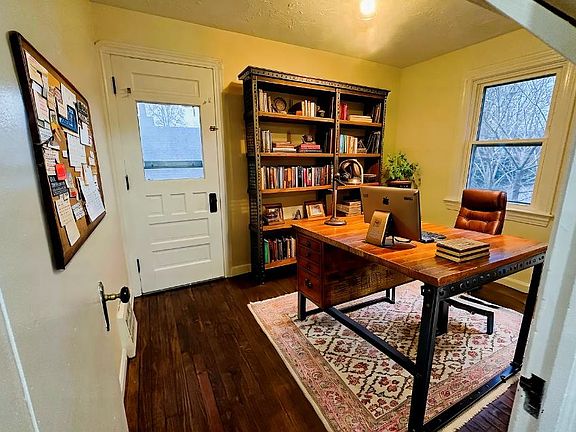 5th image of 1205 Clark Ave #1