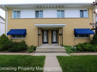 8439 22nd Ave, Kenosha, WI 53143