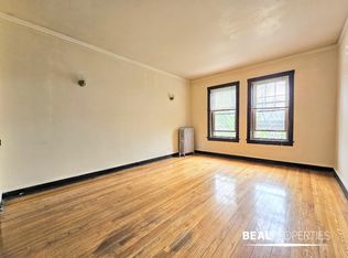 2102 W Ainslie St #E3, Chicago, IL 60625