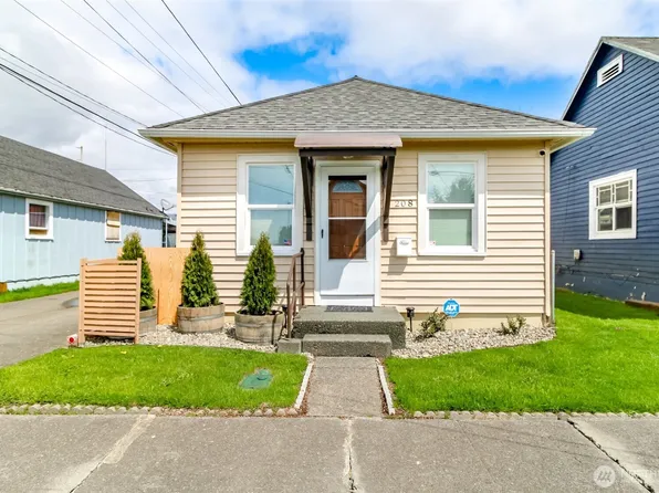 208 N Washington Street, Aberdeen, WA 98520