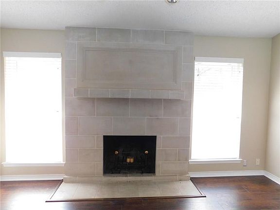 5th image of 644 Red River Dr