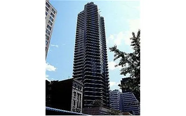 Rented by Douglas Elliman | media 35