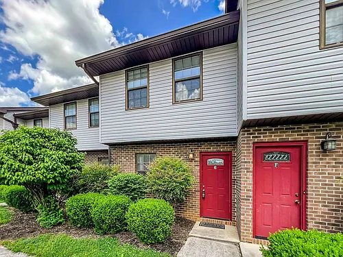 7304 Old Clinton Pike E Photo 1