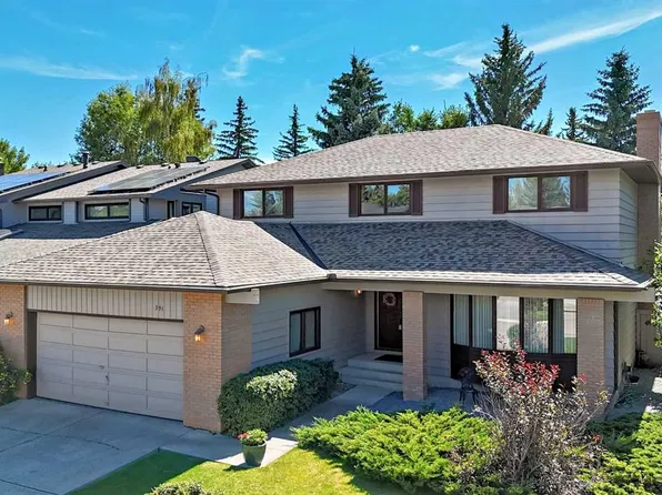 391 N Canterville Dr SW, Calgary, AB T2W 4R1