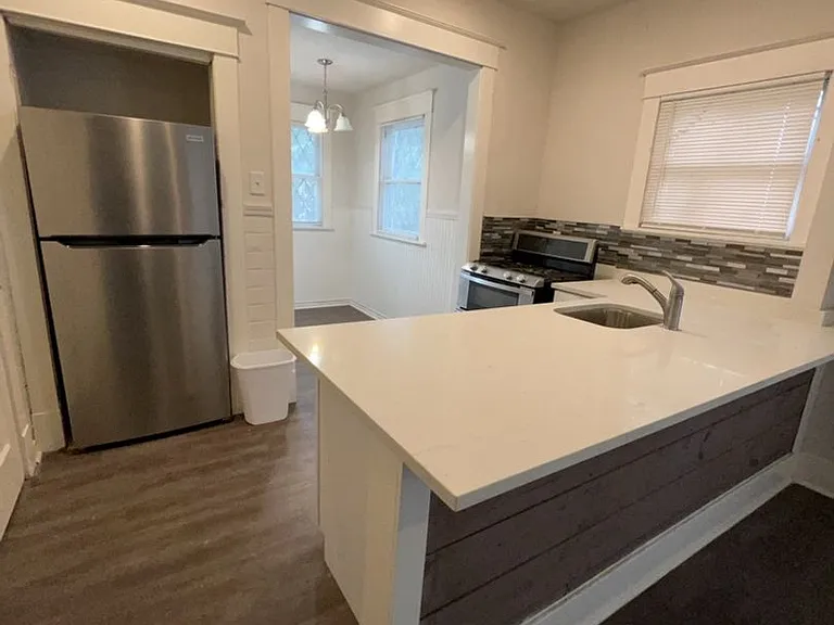 108 Bedford St — Photo 4