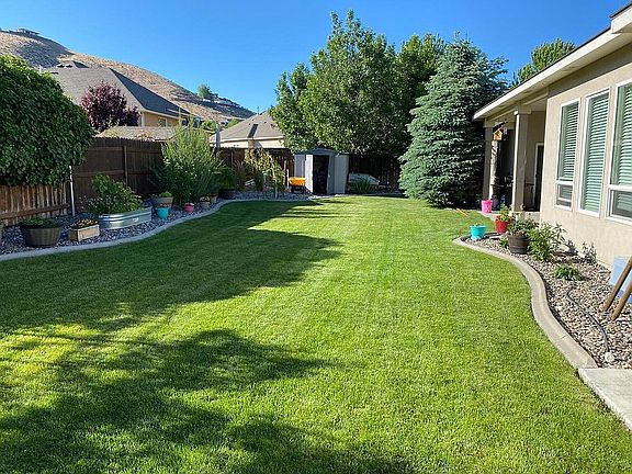 4th image of 2875 Leopold Ln
