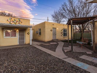 220 Princeton Dr SE, Albuquerque, NM, 87106