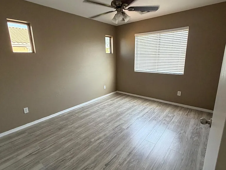 10046 E Calypso Cir — Photo 24
