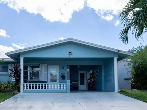 4518 NW 45th Ct, Tamarac, FL 33319