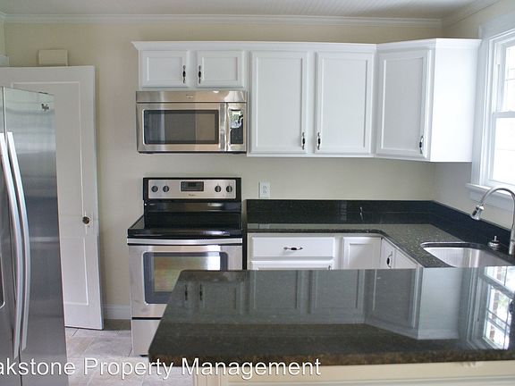 5th image of 1003 Granite Ave