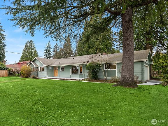 3rd image of 1113 180th Street SW