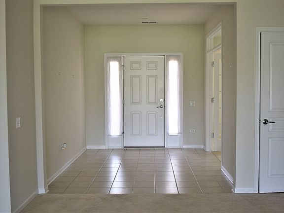4th image of 3702 Monticeto Cir