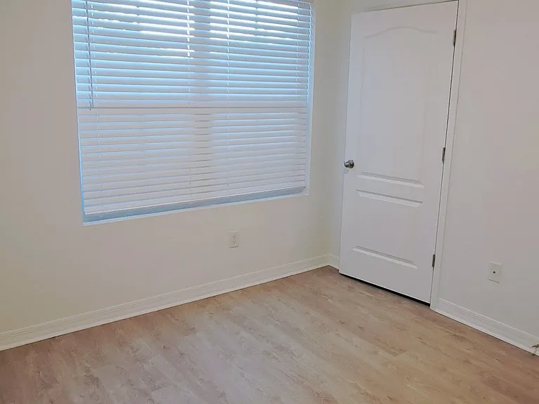 2487 White Lilly Dr — Photo 24