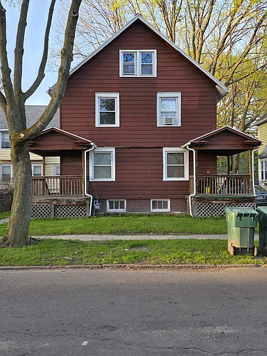 15 Cutler St #A Photo 1