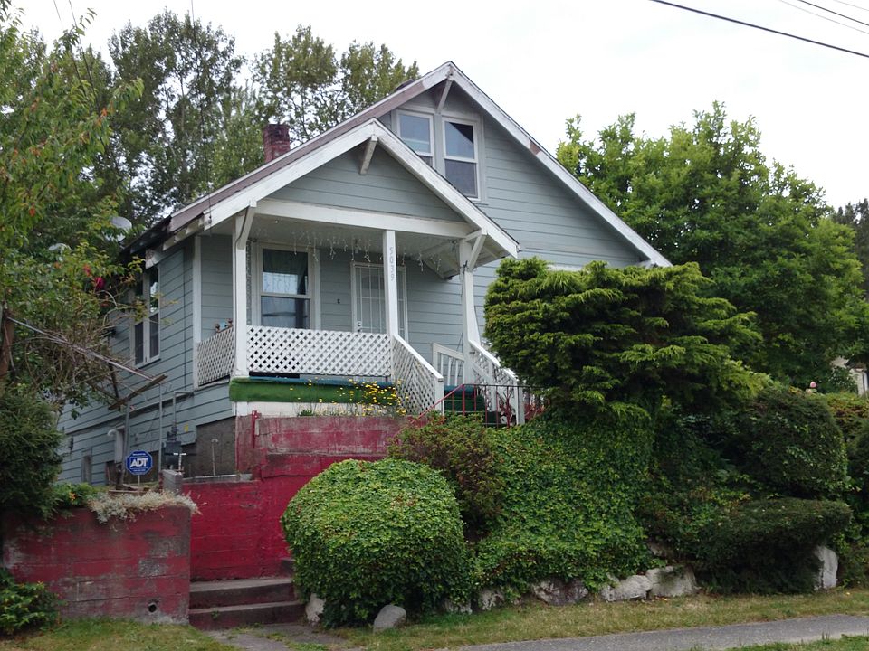 1st image of 5039 32nd Ave S