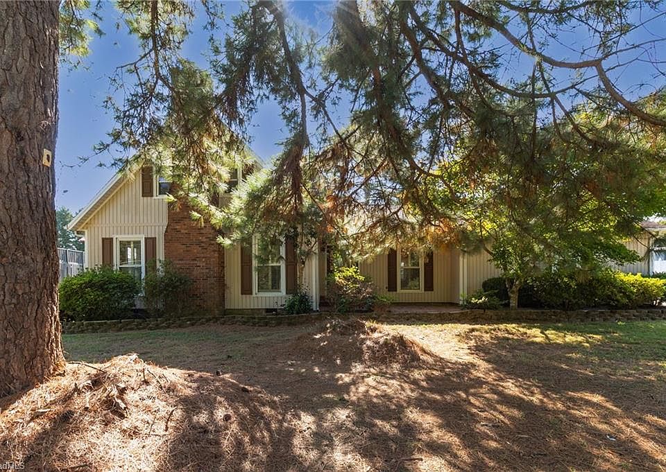 1st image of 3414 Edgefield Rd
