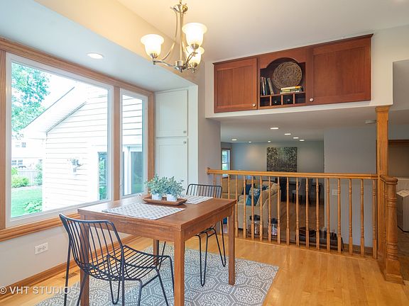 4th image of 3039 Huntington Dr