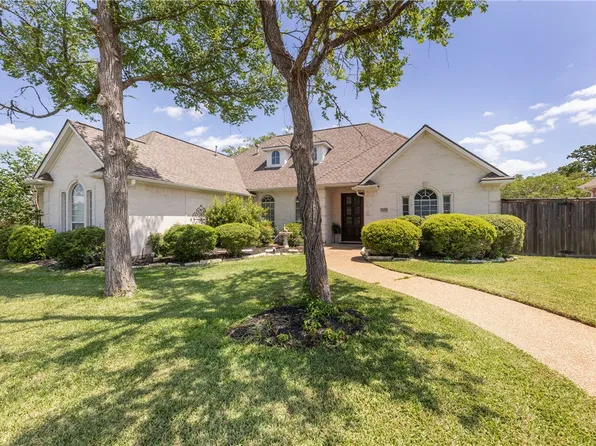 4439 Woodland Ridge Ct, College Station, TX 77845