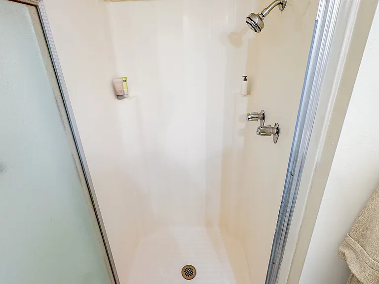 8231 Ellis Ave — Photo 8