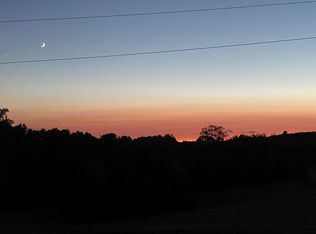 1259 Hocking Rd, Little Hocking, OH 45742