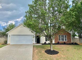 402 Pheasant Ridge Dr, Taylors, SC 29687