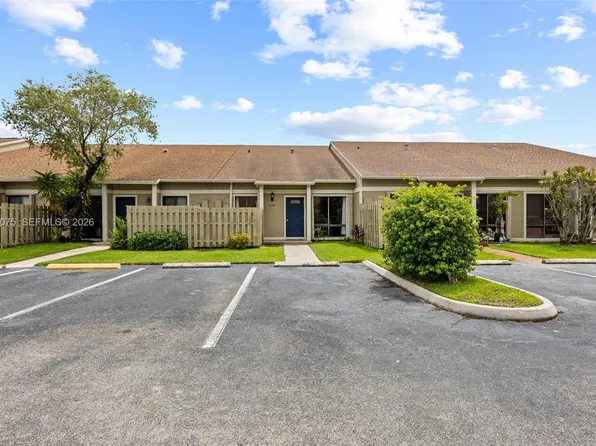 11166 NW 37th St, Sunrise, FL 33351