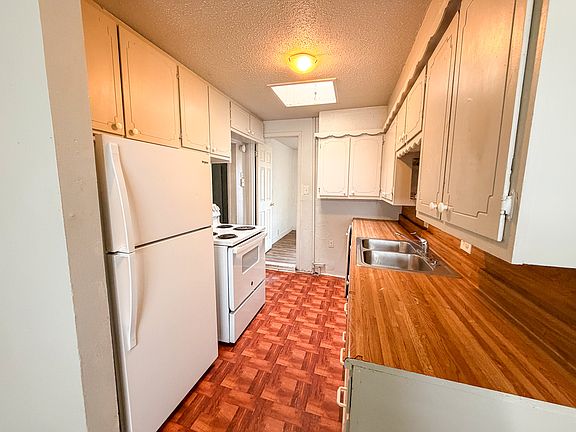 5th image of 1912 20th St #B