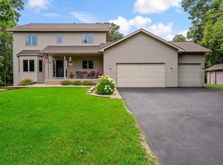 20330 Gladiola St NW, Oak Grove, MN 55011