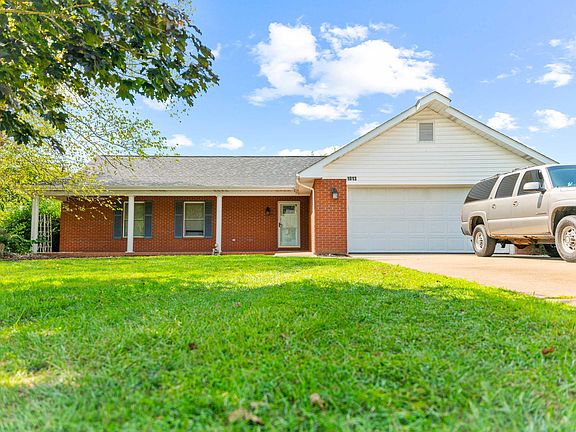5th image of 1013 S Fork Dr