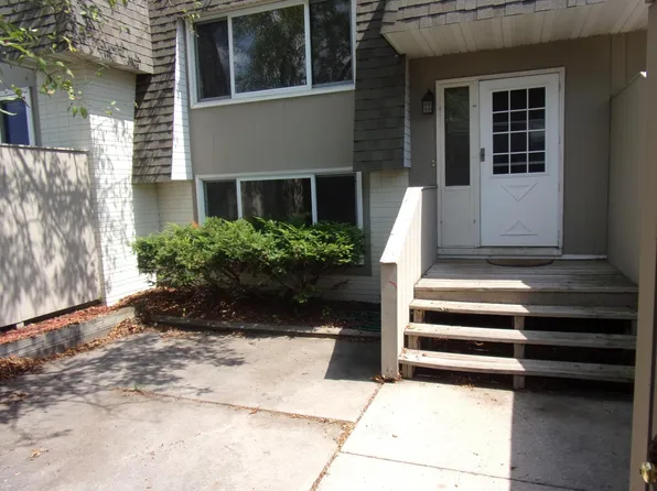 10491 Dupont Rd S, Minneapolis, MN 55431