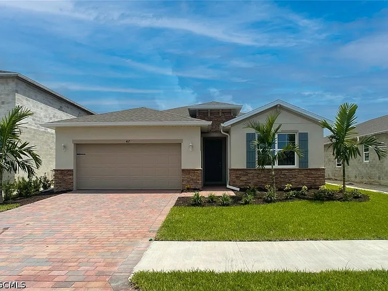 417 Coral Reef Pl — Photo 1