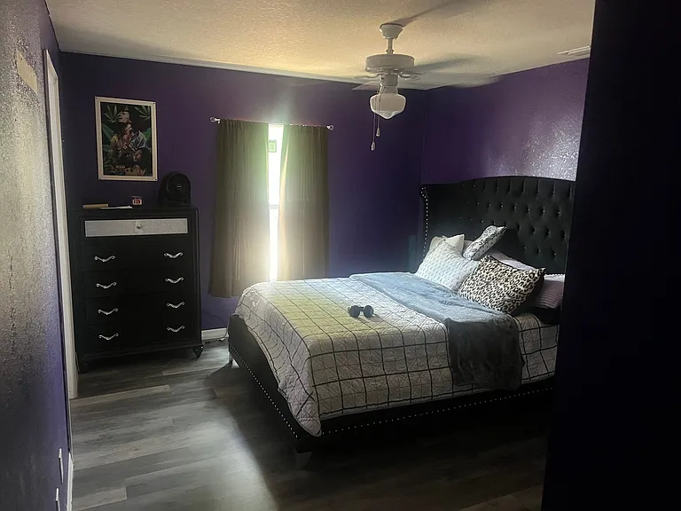 2054 Detroit Dr — Photo 10