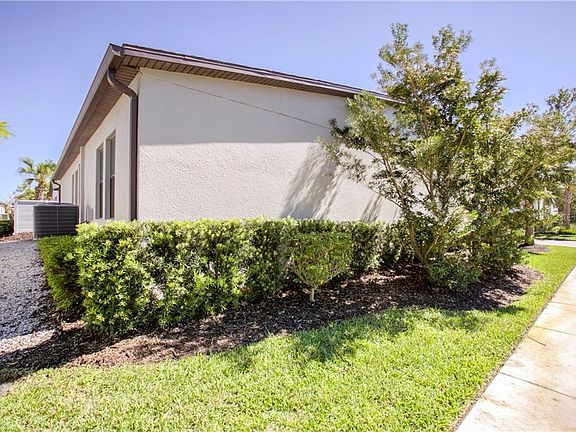 4th image of 4190 Balcony Breeze Dr